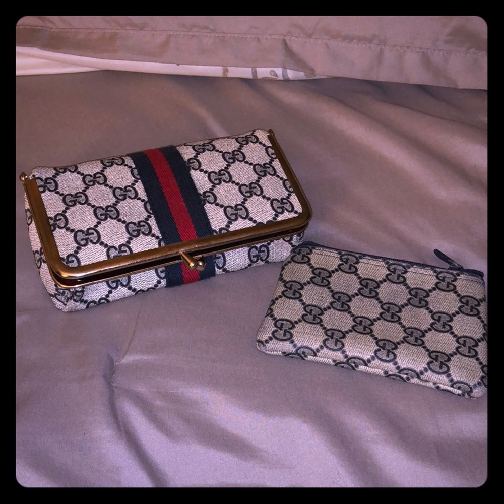 Gucci vintage cosmetic case + coin purse